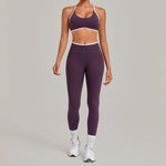Women's Seamless Yoga Sets Sports Fitness Gym Sleeveless Vest Hip-lifting Slim Fit Pants Suits Running Training Workout Sets