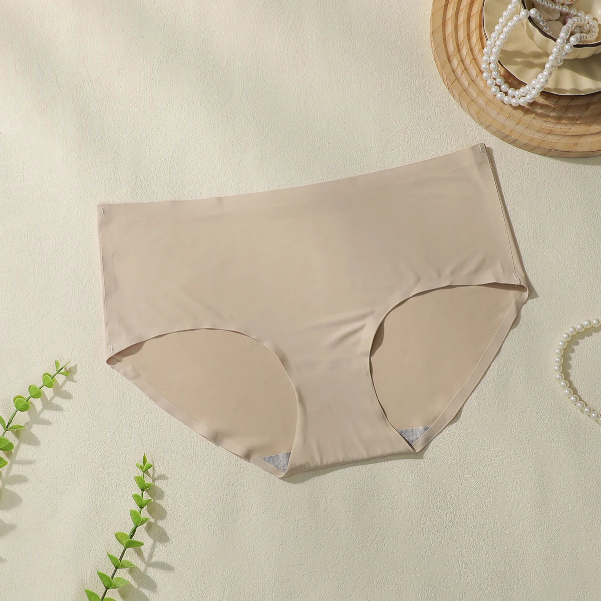Invisible and traceless ice silk triangle pants women Underwear comfortable breathable Suitable wear for all seasons 12062
