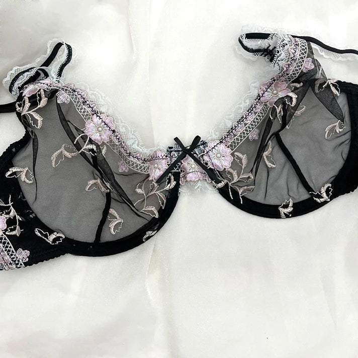 Pure Wind Ultra-thin Lace Underwear Women's Big Chest Small with Underwire Sexy Retraction Breast Support Breathable Bra Set ABC