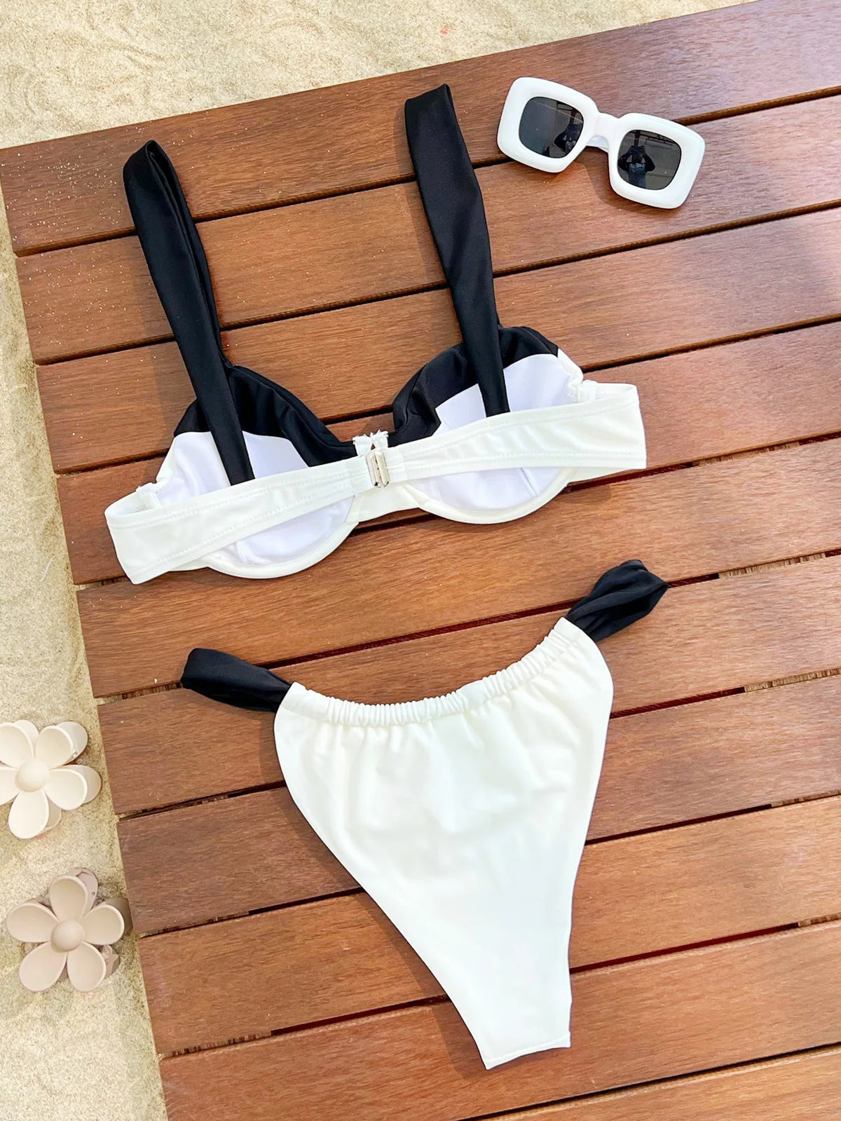 2025 New Sexy Halter Bikini Split Swimsuit Solid Color Splicing European and American Swimsuit Maillot De Bain 2 Pièce Femme