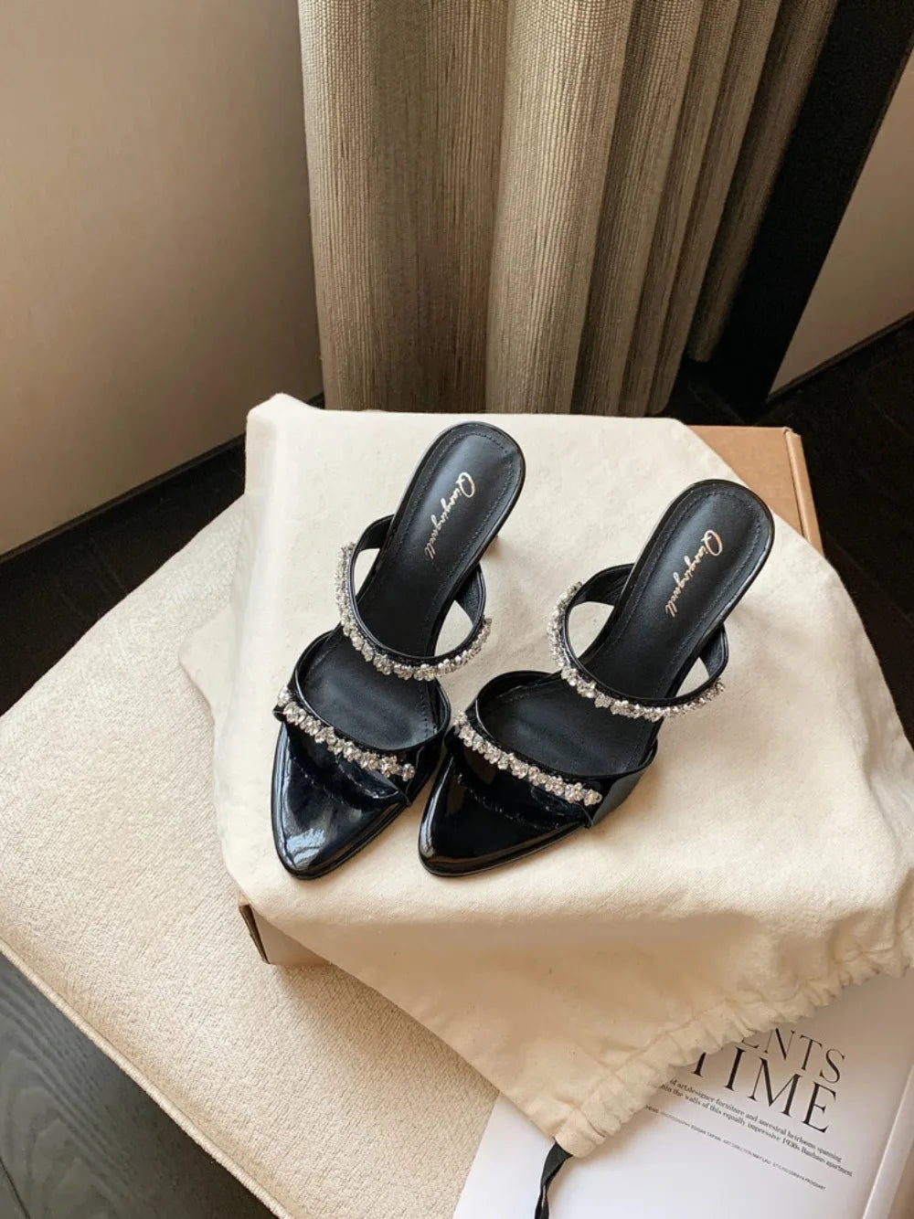 2026 New Style Luxury Rhinestone Slippers For Women's Slip-on Elegant Princess Dress Shoes Top Quality Pumps Fashion Sandals