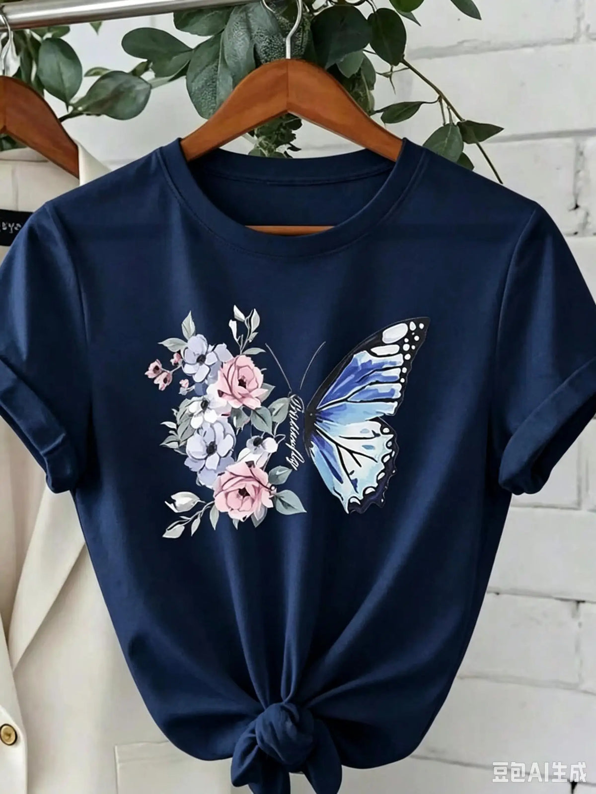 1-Piece Set--Women's Round Neck Chrysanthemum Floral Print T-Shirt Top, Fashion Anti-Wrinkle Cotton T-Shirt