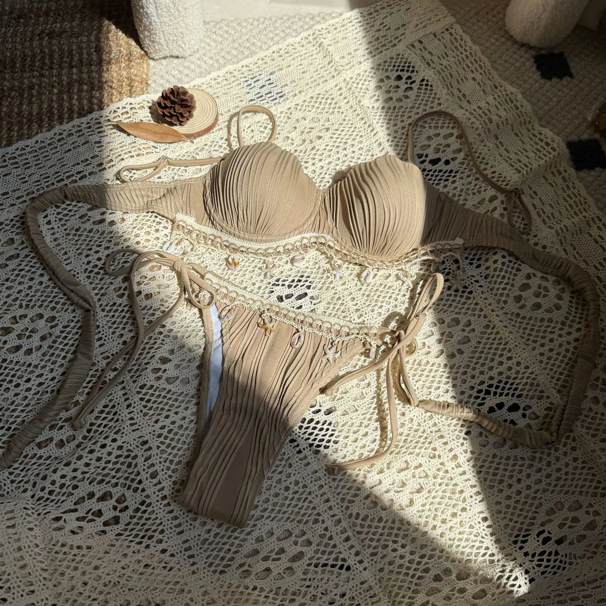 Sexy Shell Bikinis Sets Women White Ruffles Starfish Ornament Push Up Underwire Thong Swimsuit 2025 Beach Bathing Suit Swimwear