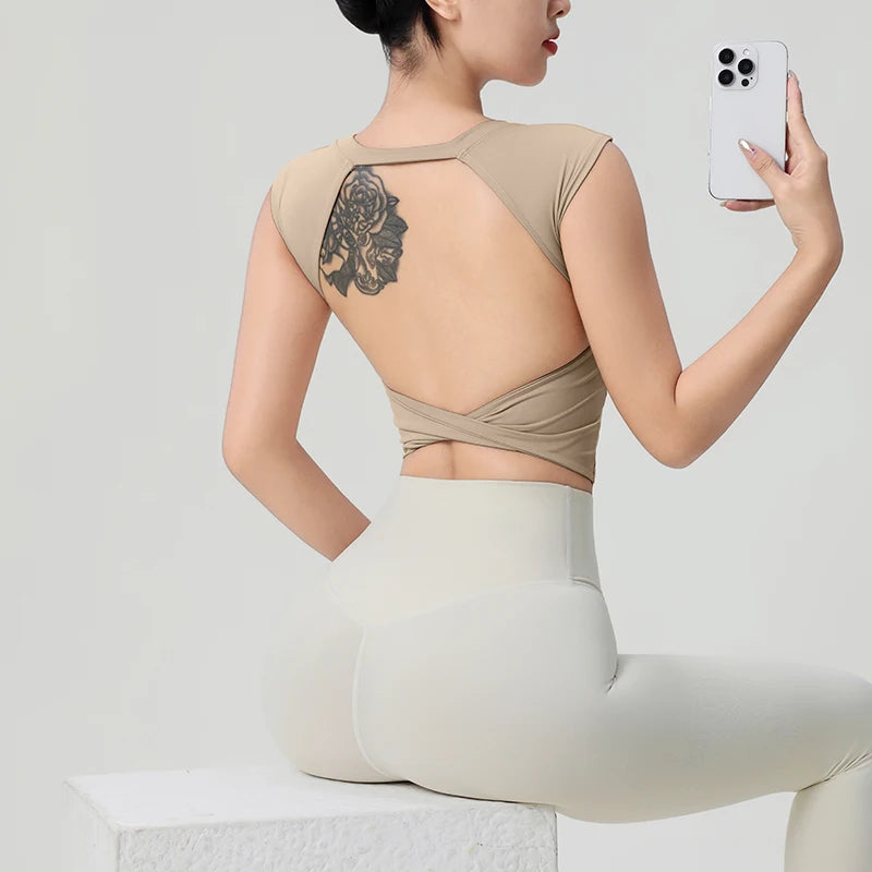 Women's Backless Fitness Clothes with Fixed Chest Pad Beautiful Top Short Sleeve Dance SportT-Shirt Yoga Wear