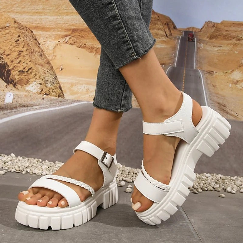 Women Elegant Sandals 2026 New Summer Outdoor Designer Shoes Women Casual Fashion Bottom Platform Sandals Sandalias De Mujer