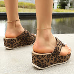 Leopard Print Thick Bottom Sandals for Women 2026 Summer Clip Toe Platform Sandles Woman Plus Size 43 Non Slip Wedges Slippers