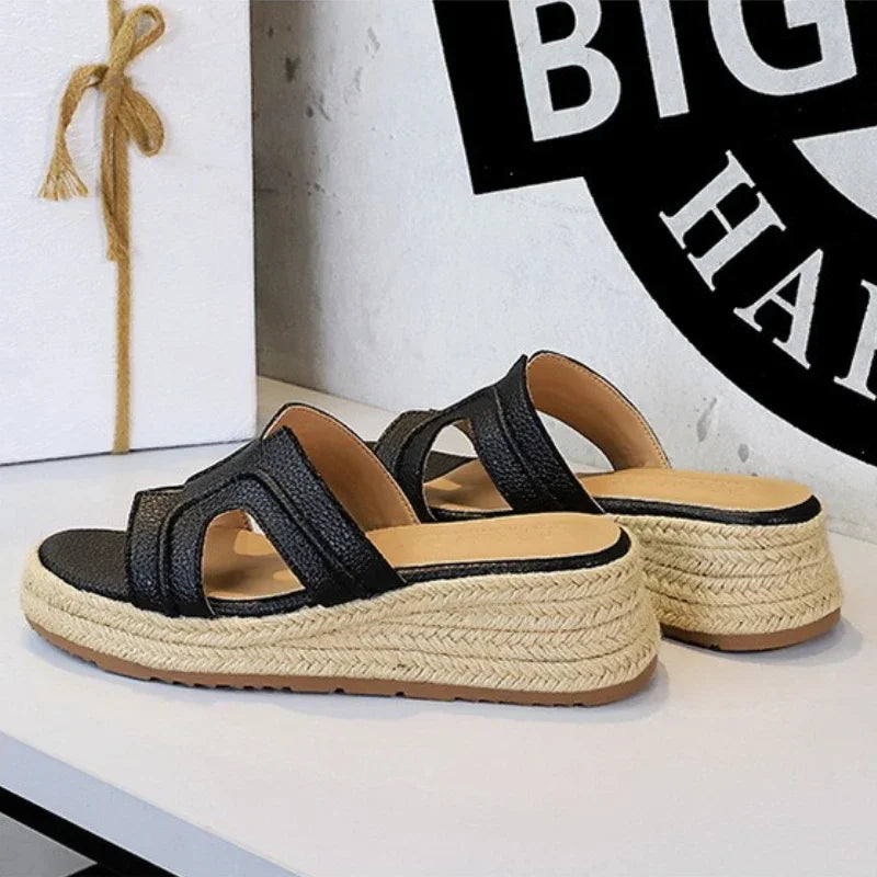 Spring 2025 Women's Slippers Hollow Out Strap Waterproof Thick Heel Woven Rope Country Style Slip-On Shoes Polyurethane Material