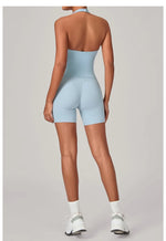 Women's Seamless Yoga Fitness Sets Sports Halter Neck Backless Vest Hip-lifting Slim Fit Shorts Suits Running Workout Gym Sets