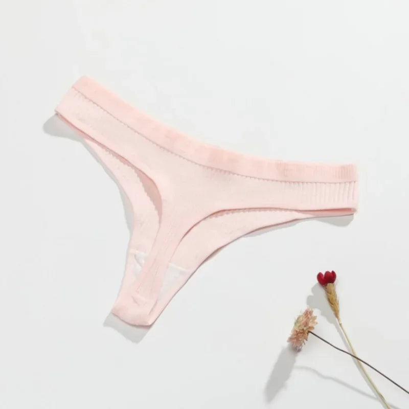 1PC Cotton Panties Sexy Low Waist Thongs Women G-string Female Underpants Solid Color Comfortable Girls Lingerie M-XXL