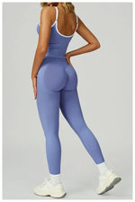 2 Pieces Women's Seamless Yoga Set Fitness Running Sports Set Slim Fit High Waist Beautiful Back Tracksuit