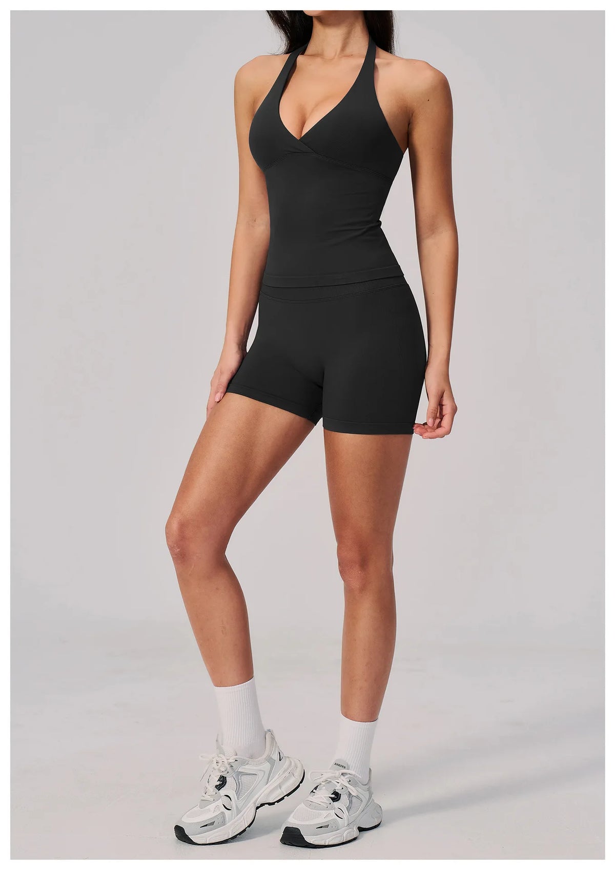 New Seamless Yoga Thread Set Women Hanging Neck V Neck Slim Sports Tank Top Hip Lifting Abdominal Tightening Shorts Fitness Suit