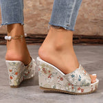 2026 Women's Embroidered Slippers Autumn New Round Toe Open ToeHeel Shoes