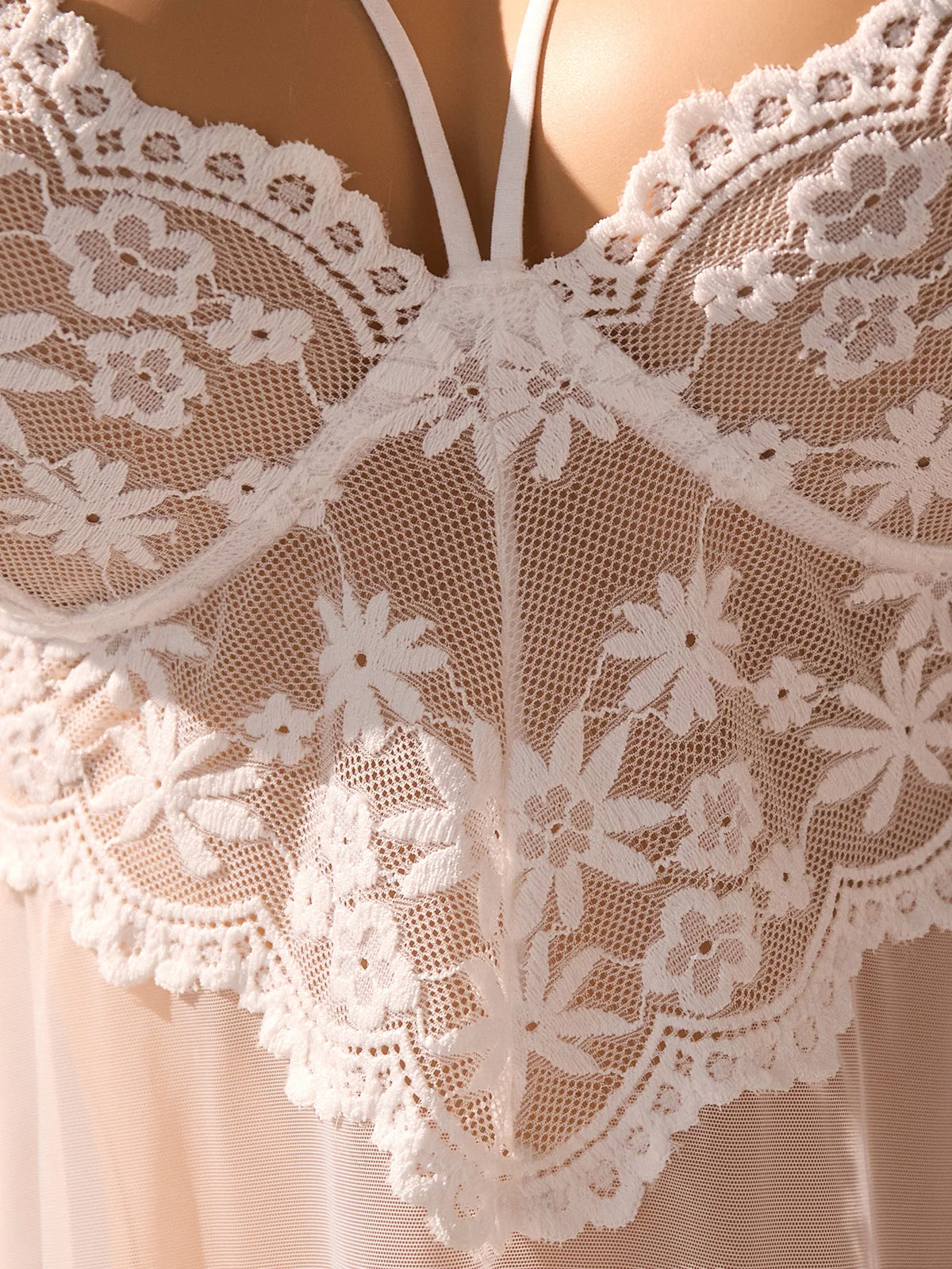 Pure white wedding-style lace net gauze nightgown set-French deep V cross straps sheer sexy pajama thong set for women ZA825096