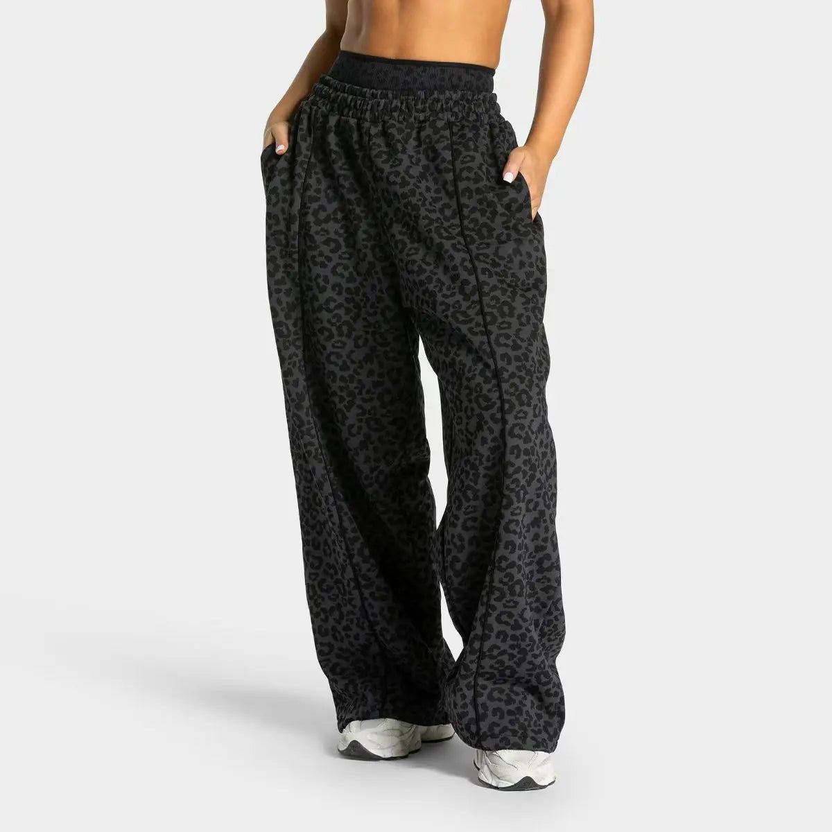 Loose Leopard Print Yoga Lounge Pants - Comfortable Sport Leggings for Workout & Casual Wear