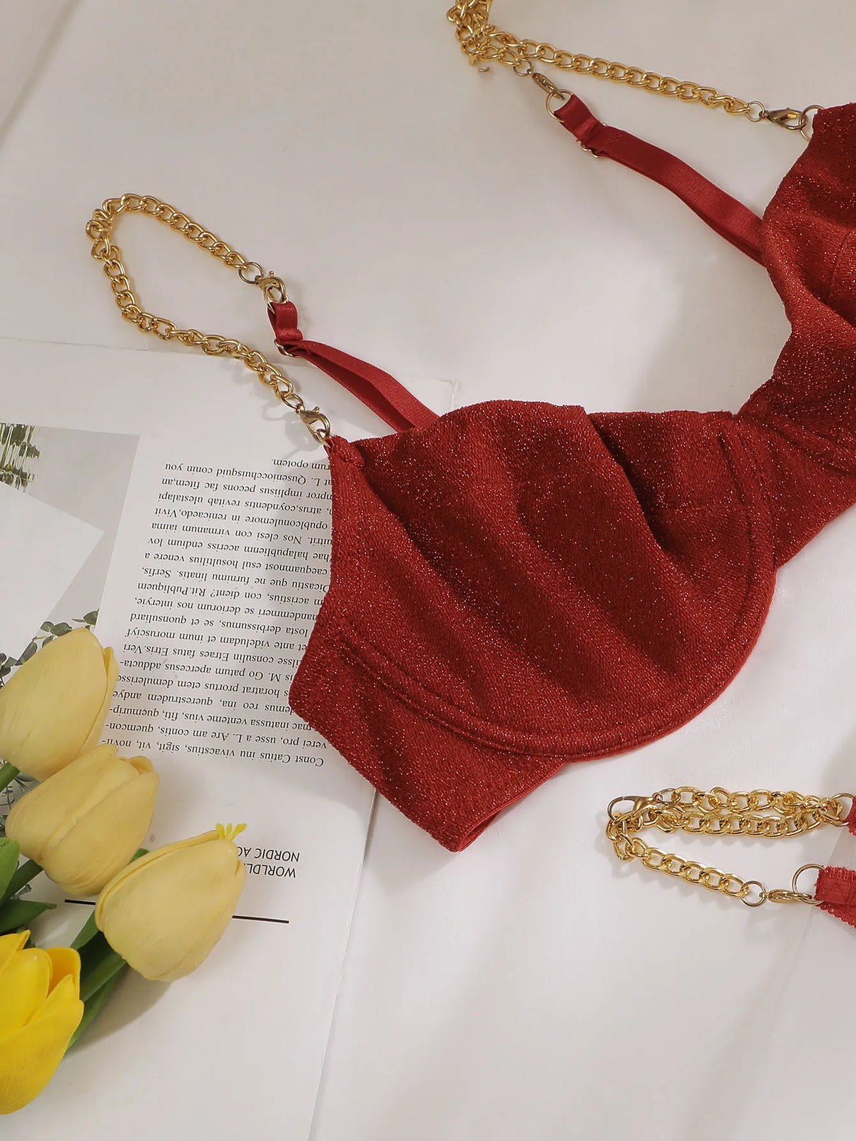 Women Glitter Lingerie Set Metal Chain Strap Underwire Bra And Thong 2‑Pcs Sexy Intimate Lingerie Set U1110