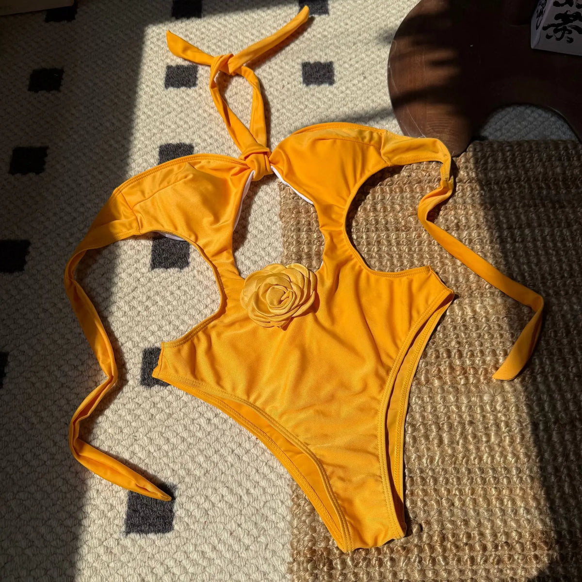 2025 New Color-Block Floral Pattern Trim One-Piece Slim Tie Hollow Out Swimsuit Sexy Backless Bathing Suit Trajes De Baño