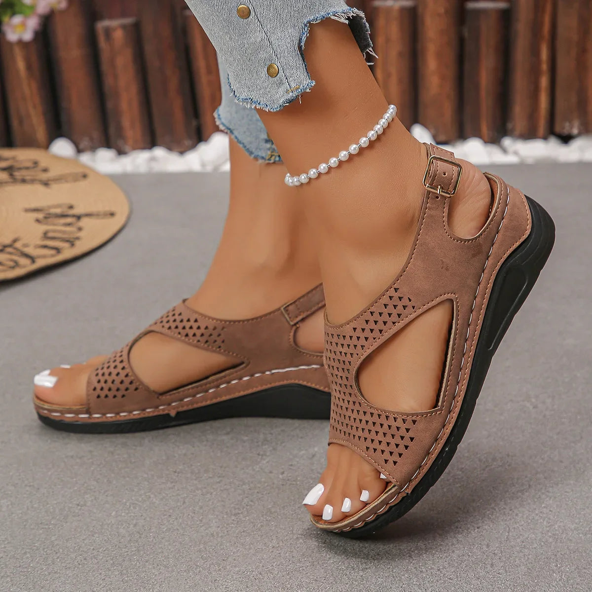 Fashion Designer Women's Wedges Sandals New Woman Breathable Sandals Fashion Comfort Handiness Summer Casual Female Sandals