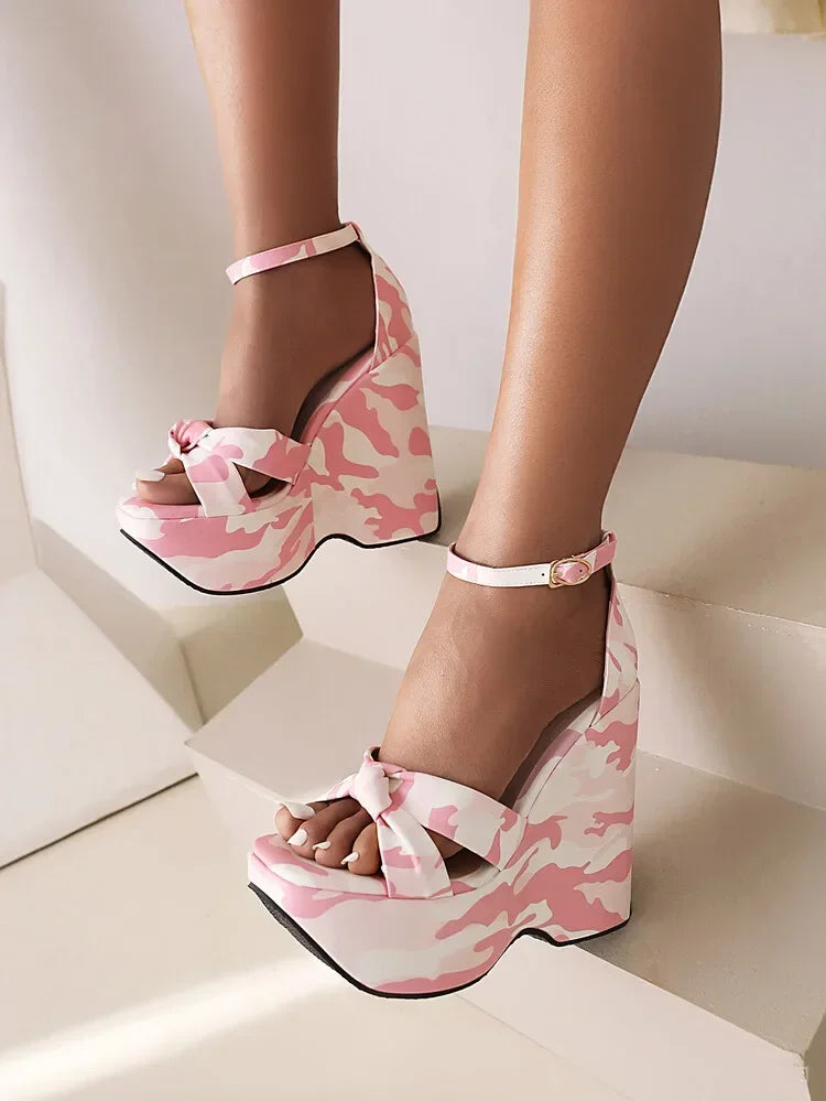 Summer New Pattern Fashion Fish Beak High-heeled Women's Sandals Buckle Hollowed Out Ventilation Rome Women Sandals High 14cm