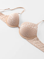 Women's Sexy Front Closure Push Up Bra Seamless Smooth Bra with underwire Makes Chest Look Smaller Lingerie beige