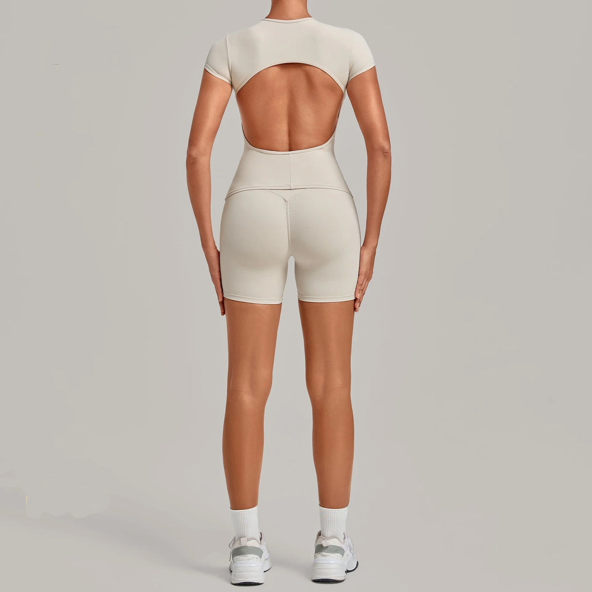 Tight Invisible Wrinkle Yoga Sets Women Short Sleeve O Neck Hollow Back Sports Tank Top Butt-Lifting Shorts Gym Fitness Suits