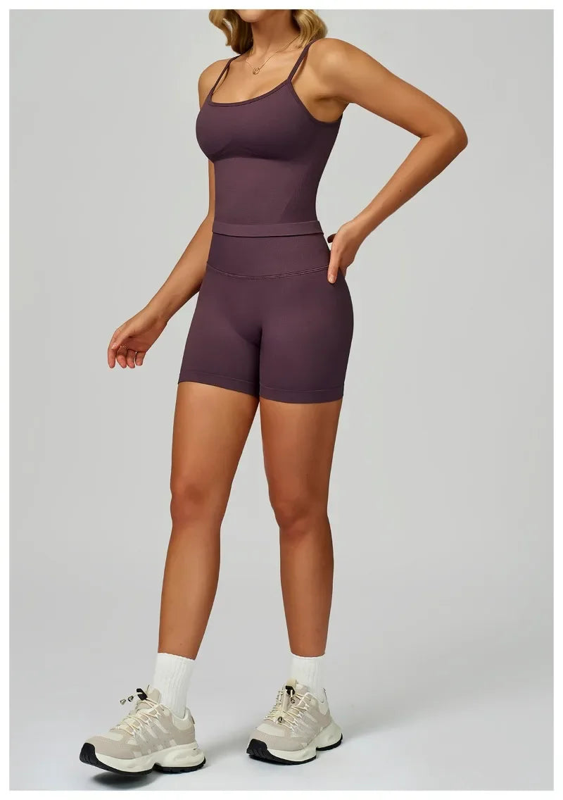 2 Pieces Women's Seamless Yoga Set Fitness Running Sports Set Slim Fit High Waist Beautiful Back Tracksuit