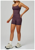 2 Pieces Women's Seamless Yoga Set Fitness Running Sports Set Slim Fit High Waist Beautiful Back Tracksuit