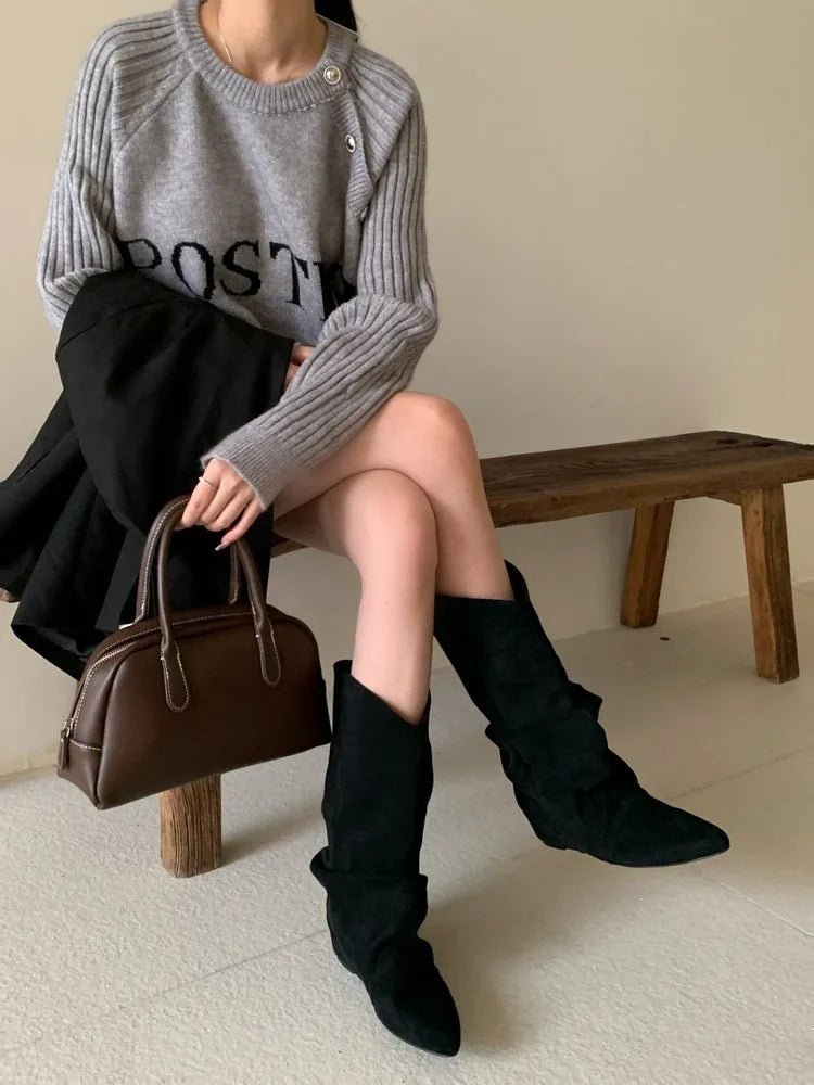 2026 New Winter Vintage Pleated Women Mordern High Boots Designer Slip on Pointed Toe Internal Elevation Shoes Botas De Mujer