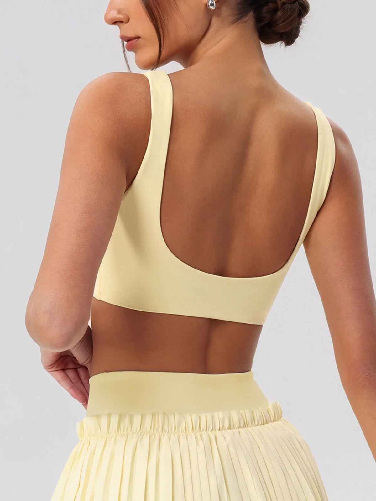 Sexy Detachable Sports Bra Women Color Contrast Hollow Out Front Twisted Gym Workout Yoga Underwear Athletic Training Crop Top