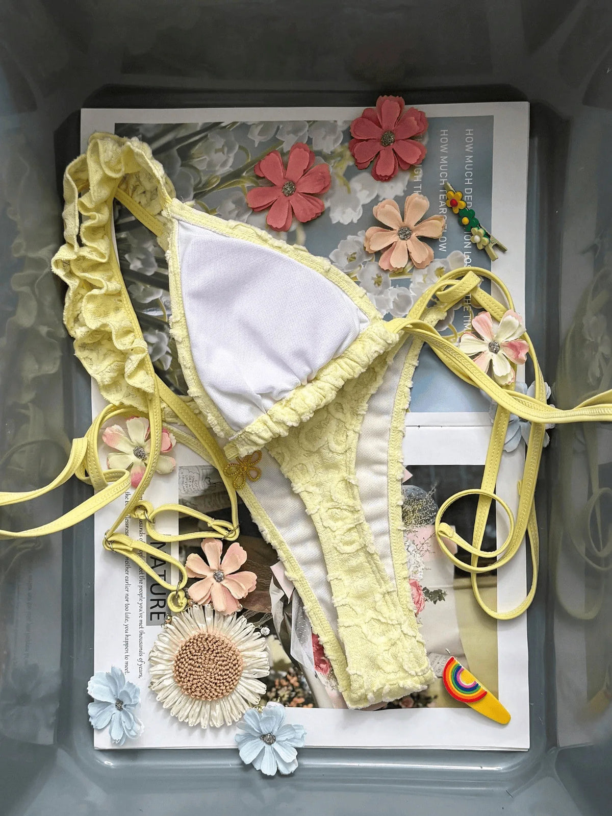 Sexy White Lace Bikini Set 2026 Women Metal Flower Ruffle Strap Push Up Bra Thong Swimsuit Summer Bathing Suit Holiday Swimwear