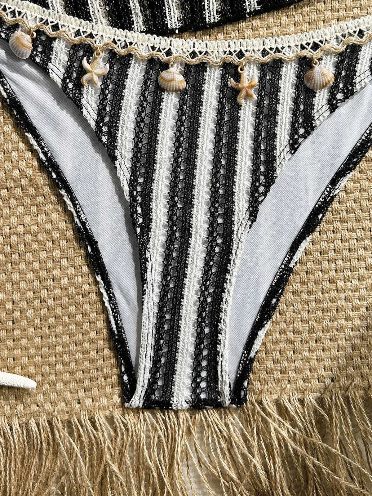 Vintage Red Striped Two Piece Bikini Set 2026 Women Shell Starfish V Neck Top High Waist Swimsuit Beach Bathing Suit Swimwear