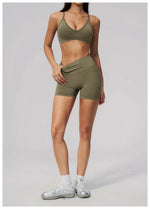 Seamless Yoga Excersize Sets Women Cross Back Sports Bra Tracksuit Workout Clothes High Waist Hip Lifting Shorts Fitness Suits
