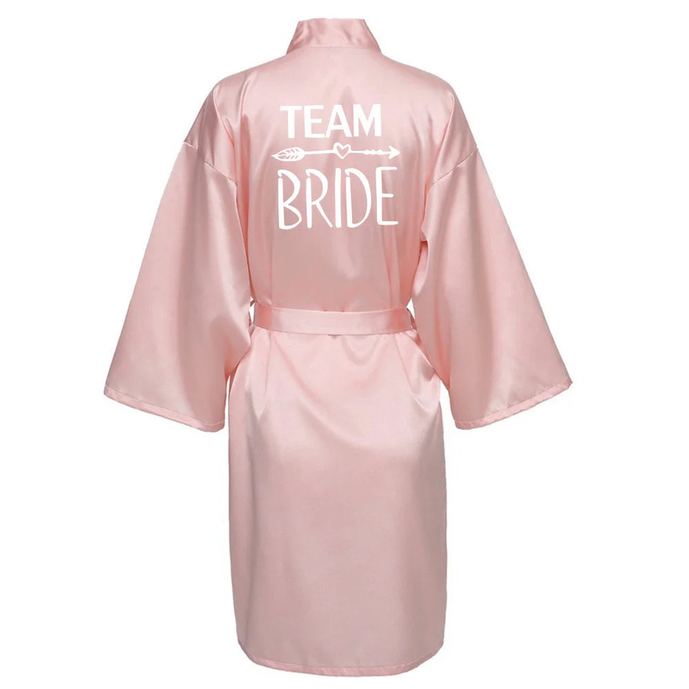 Wedding Party Team Bride Robe With Black Letters Kimono Satin Pajamas Bridesmaid Bathrobe SP004