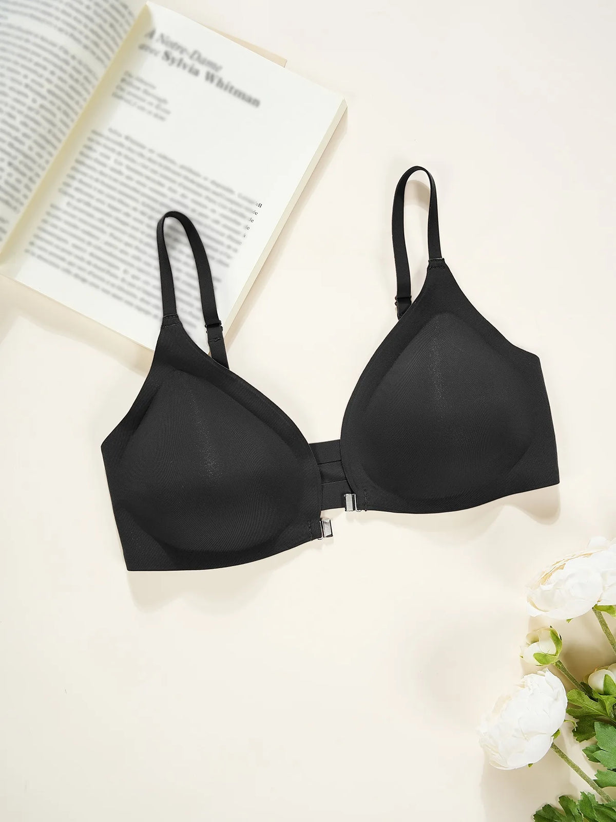 7 Pack Of Color Women's Front Closure Bras Seamless Push-Up Wireless Bras with Removable Padding Basic Everyday T-Shirt lingerie