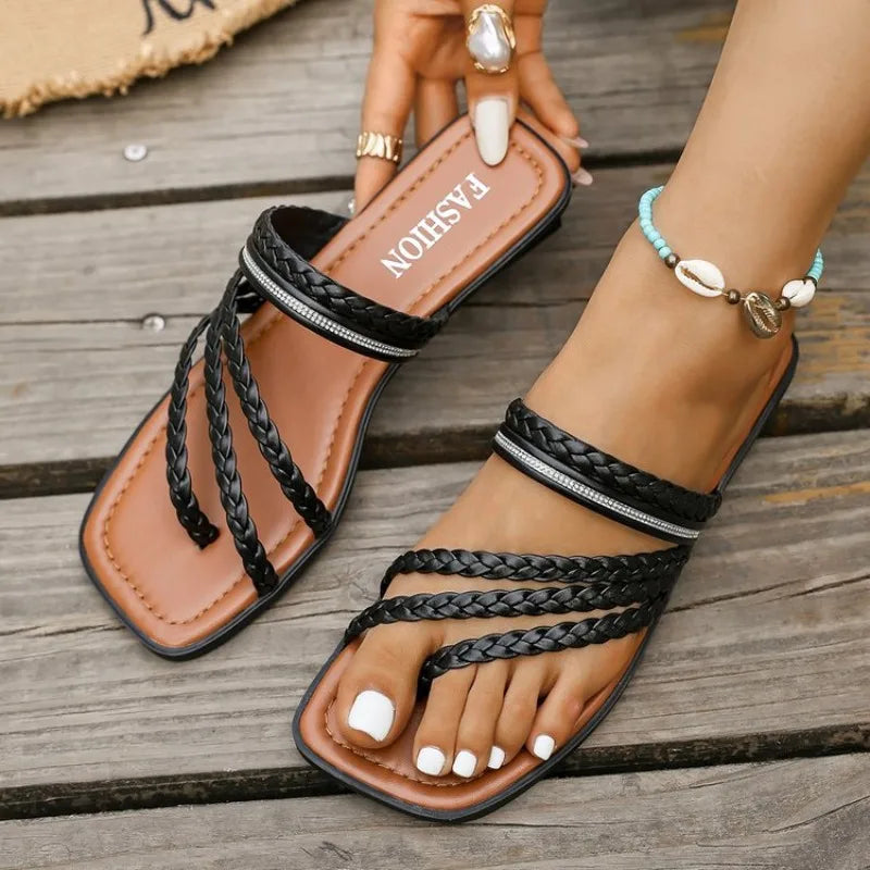 Women Slippers Fashion Casual Flat Sandals Plus Size 2025 New Style Braided Shoes for Women Band Roman Beach Sandals