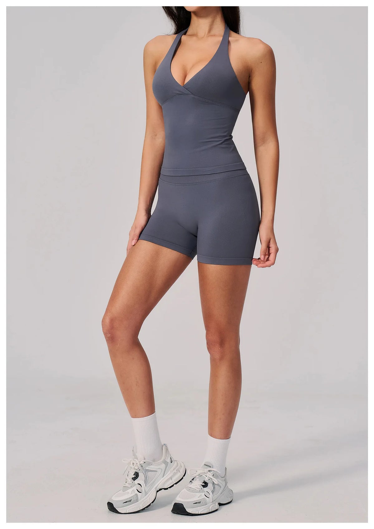 New Seamless Yoga Thread Set Women Hanging Neck V Neck Slim Sports Tank Top Hip Lifting Abdominal Tightening Shorts Fitness Suit