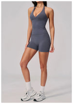 New Seamless Yoga Thread Set Women Hanging Neck V Neck Slim Sports Tank Top Hip Lifting Abdominal Tightening Shorts Fitness Suit