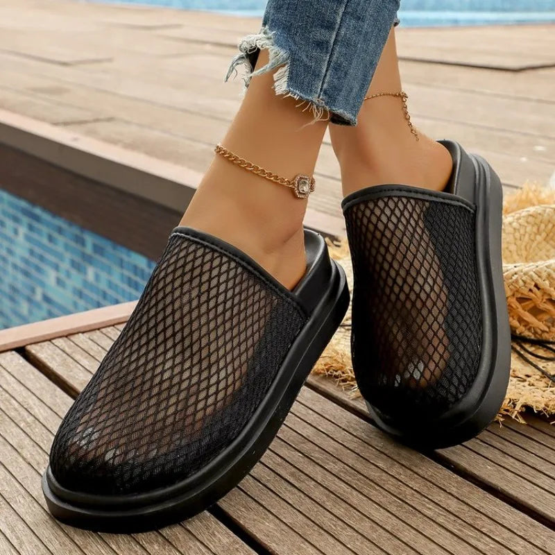 Flat Bottom Sandals Women's Summer NewOutdoor Beach Holiday Slippers Soft Sole round Head