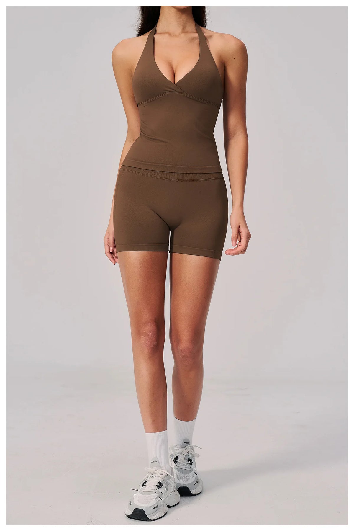 New Seamless Yoga Thread Set Women Hanging Neck V Neck Slim Sports Tank Top Hip Lifting Abdominal Tightening Shorts Fitness Suit