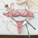 Elegant Design Bra And Panties Set with Unique Heart Buckle Comfortable Fashion Underwear Suitable for All Occasions