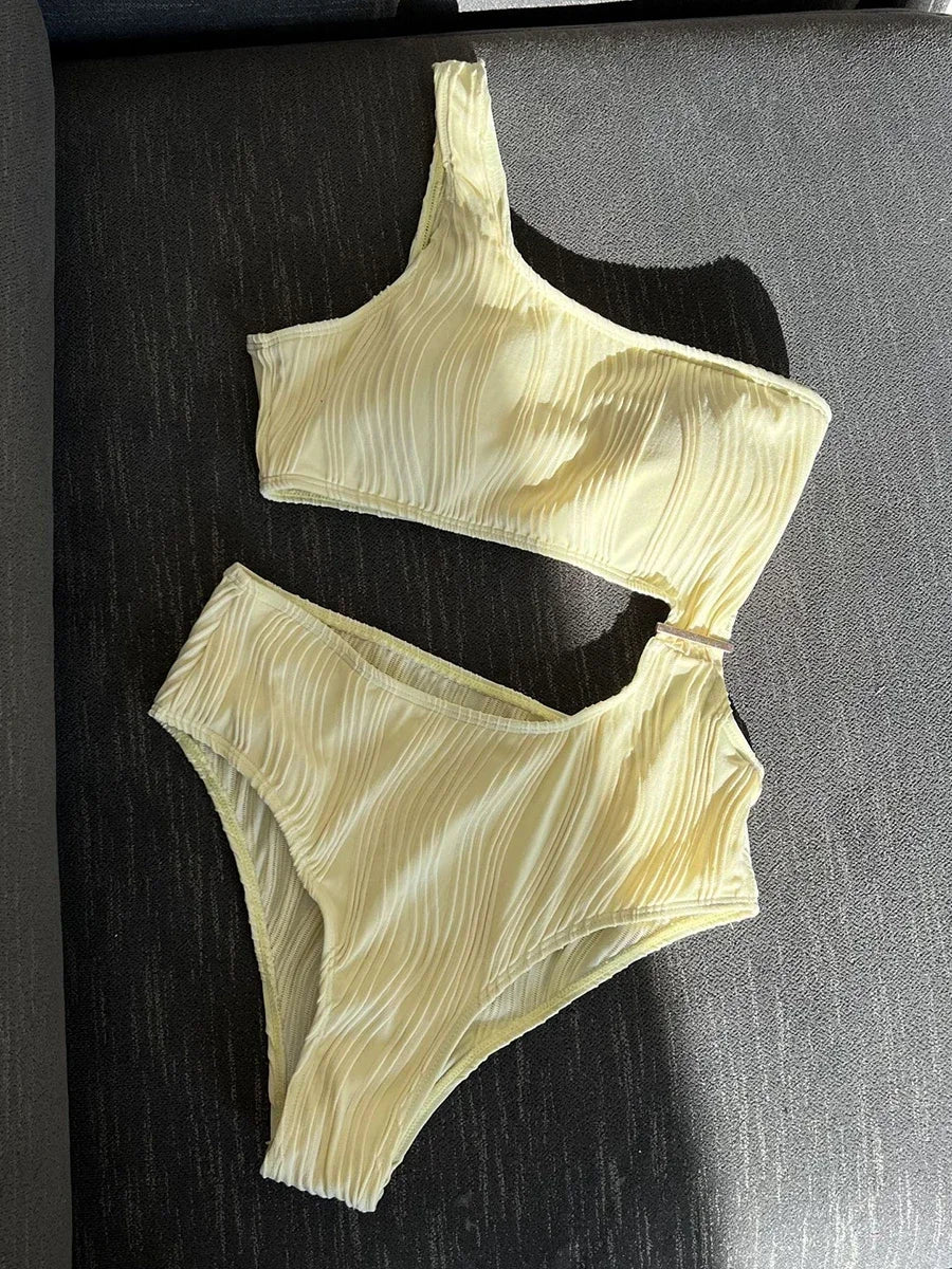 Wrinkled Asymmetric One Shoulder Female Swimwear One Piece Swimsuit Women Monokini Bather High Cut Out Bathing Suit Swim Lady