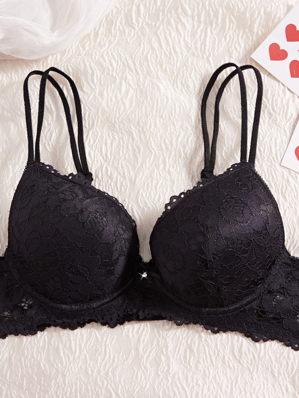 6-Piece Set Women's Bra and Panties Set Sexy Patterned Lace Patchwork No Lining Comfortable Fitting Women's Push-Up Bra Women's Underwear Set