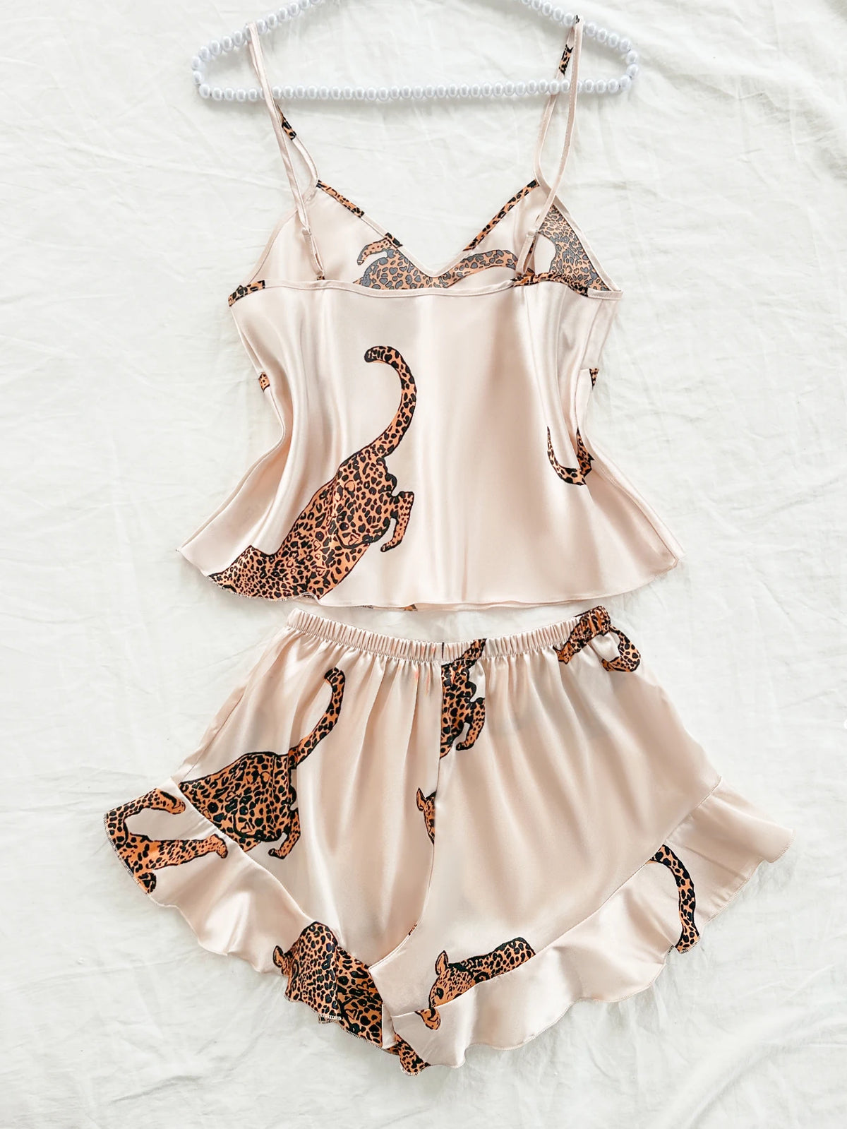 Summer 2-piece Leopard Printed Pajama Set for Women Sexy Ice Silk Stain Casual Crop Tops and Shorts Sleepwear Lounge