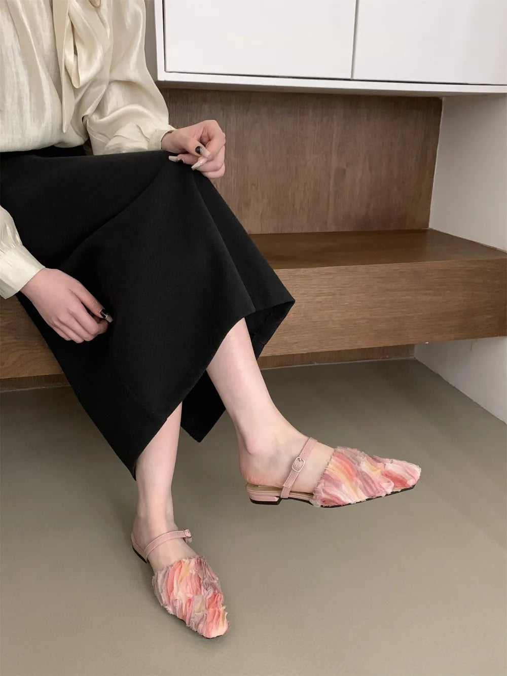 Flat with Sandals Slides for Women Girls Sweet Square Toe Shoe Designs Slip-on Sandals Woman 3D Slippers Summer 2026 Luxury New