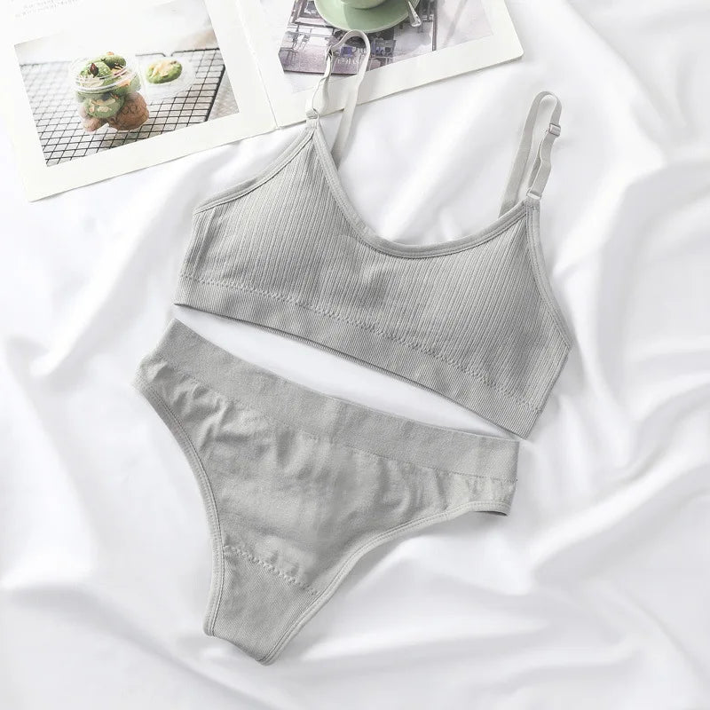 Women Padded Bra And Panties Set Wire Free Seamless Bra Sexy High Waist Thongs Underwear Sports Brassiere Female Lingerie Set