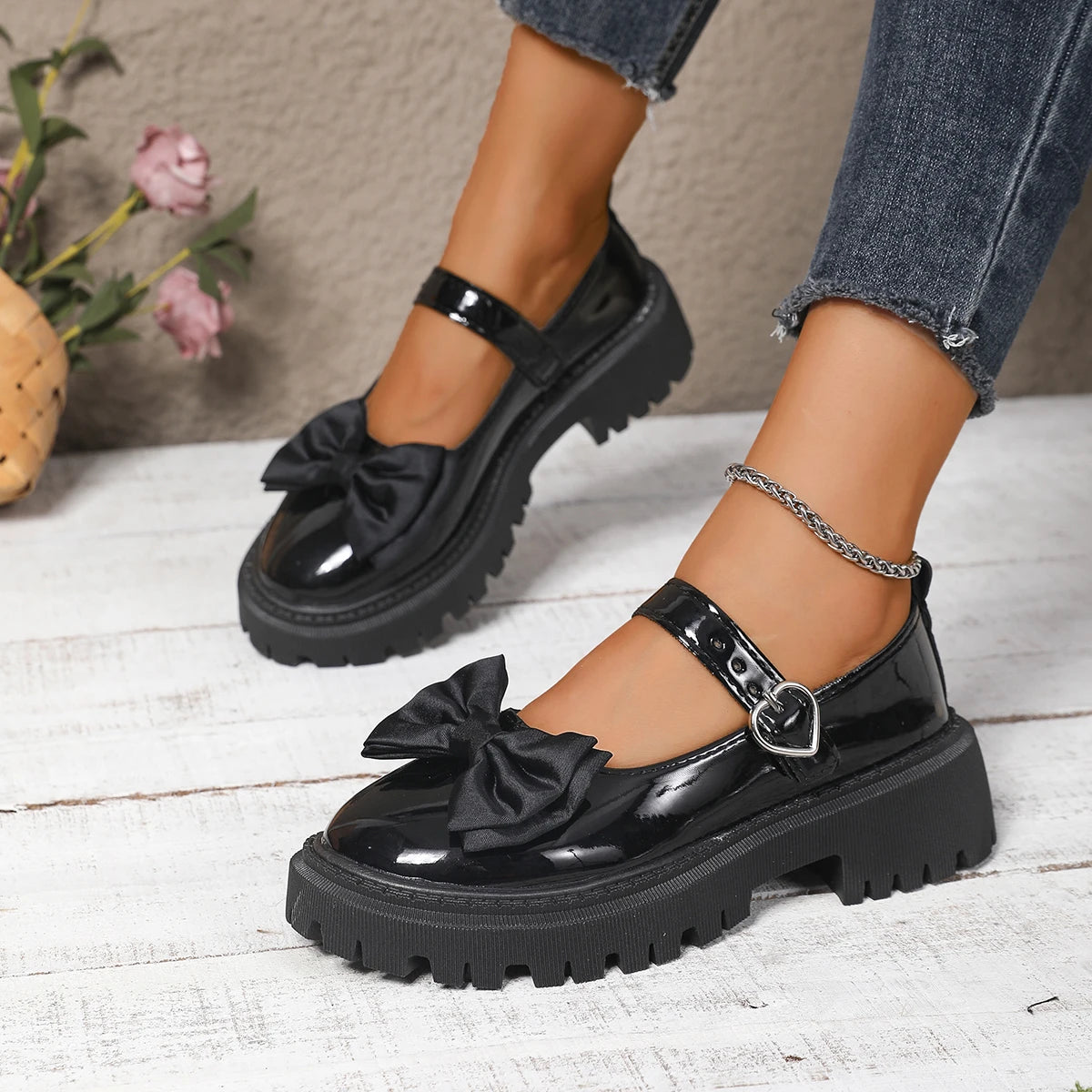 Women Bow Mary Janes Faux Patent Leather Heart‑Buckle Lug‑Sole Round‑Toe Sweet Preppy JK Platform Casual Daily Shoes
