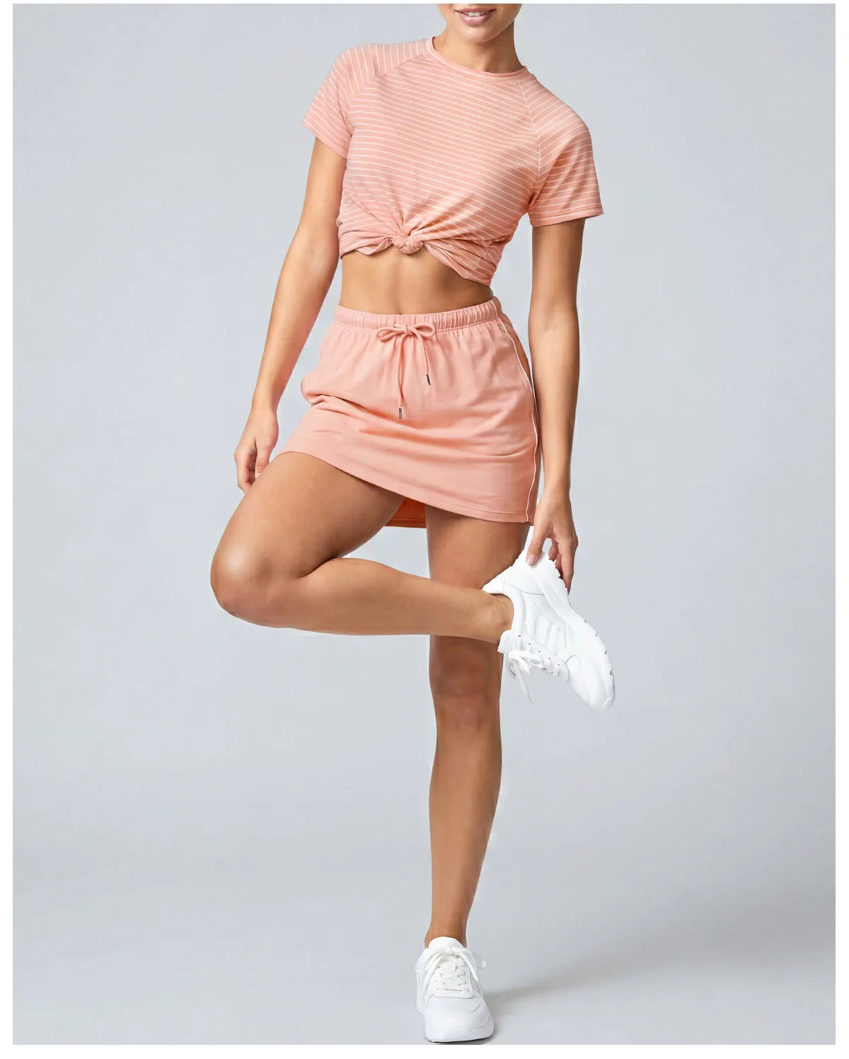 Women's Yoga Outfit Set Black Stripe Tennis Skirt Workout Clothes Short Sleeve O Neck Sports T Shirts Mini Skorts Fitness Sets