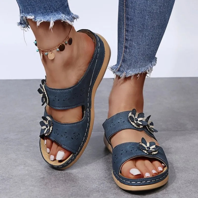 Women's Flower Decorated Slides Perforated Breathable Open Toe Slippers Thick Sole Comfort Casual Outdoor Shoes