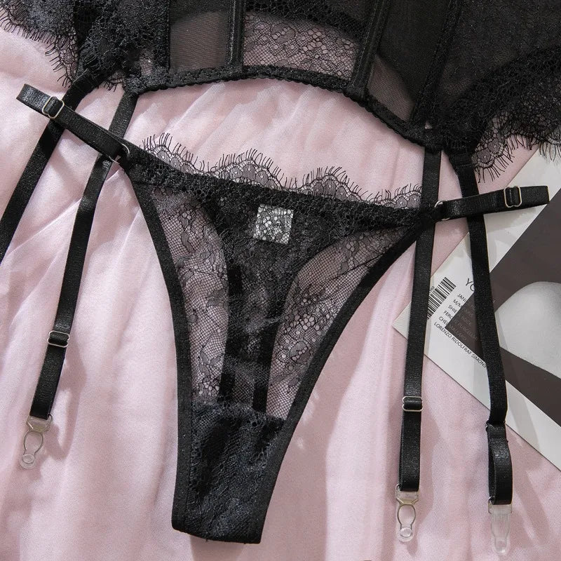 Toucheart Erotic Lingerie Set Women Romantic Tight Fishbone Bra Heavy Industry Lacemesh Hollow Splicing Garter Belt Andstockings