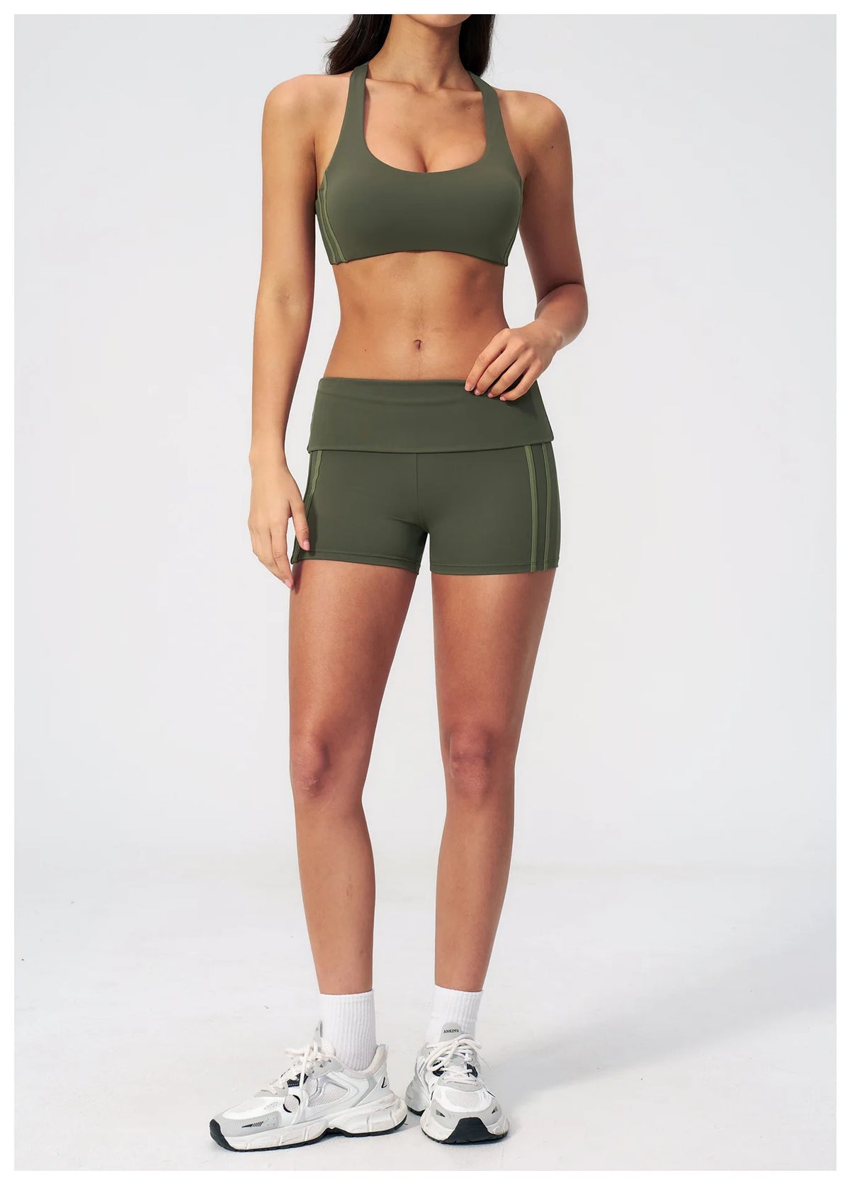 Tight Color Contrast Yoga Suit 2 Pieces Women V Neck Sports Bra Pleate High Waist Shorts Gym Running Fitness Suits Tracksuit