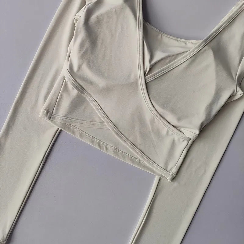 Women's Long Sleeve Yoga Top Cross Back Fitness Exercise Suit Fixed Chest Cushion Comfortable Sports Bra Top